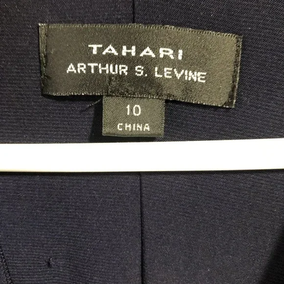Tahari Arthur S. Levine Navy Blue Dress, size 10 - Picture 4 of 4